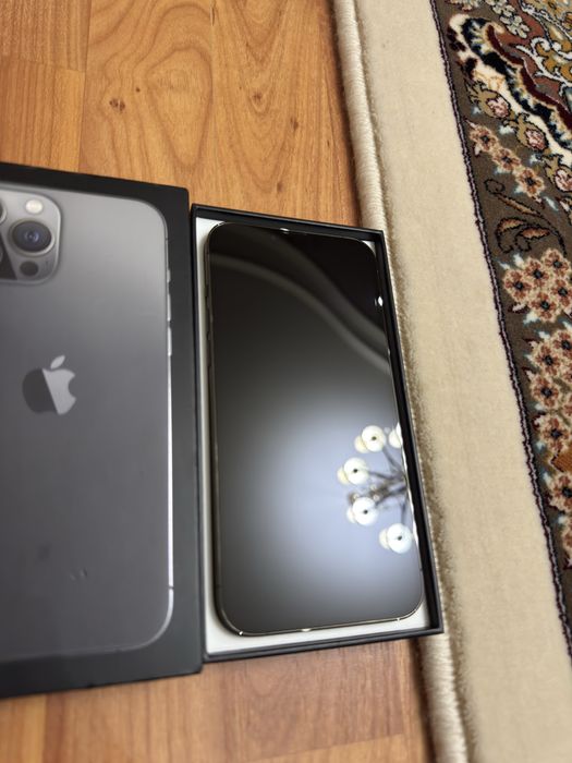 iPhone 13 Pro Max 256GB Graphite