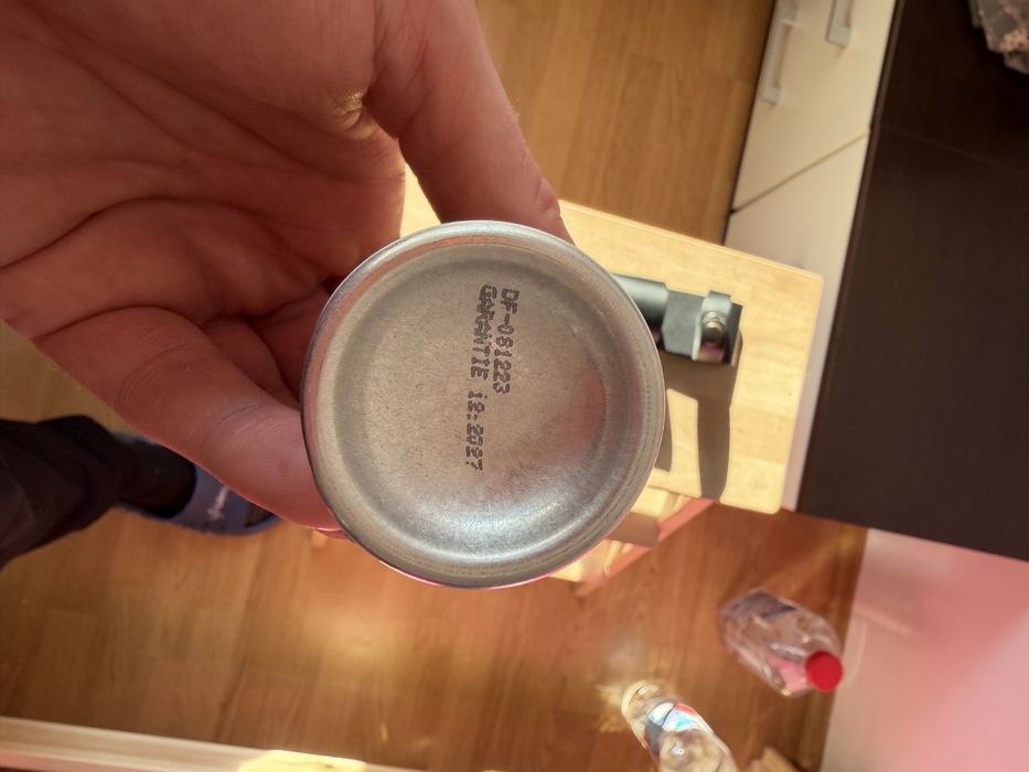 Vand spray iritant lacrimogen  cu toc piele