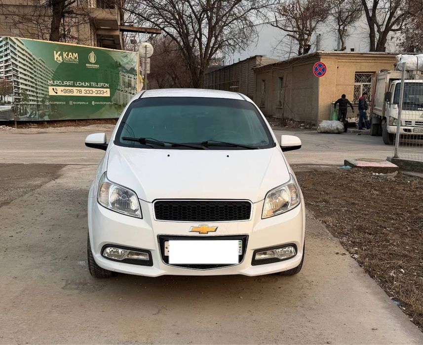 Нексия 3, цвет:белый 2019 год свежая машина