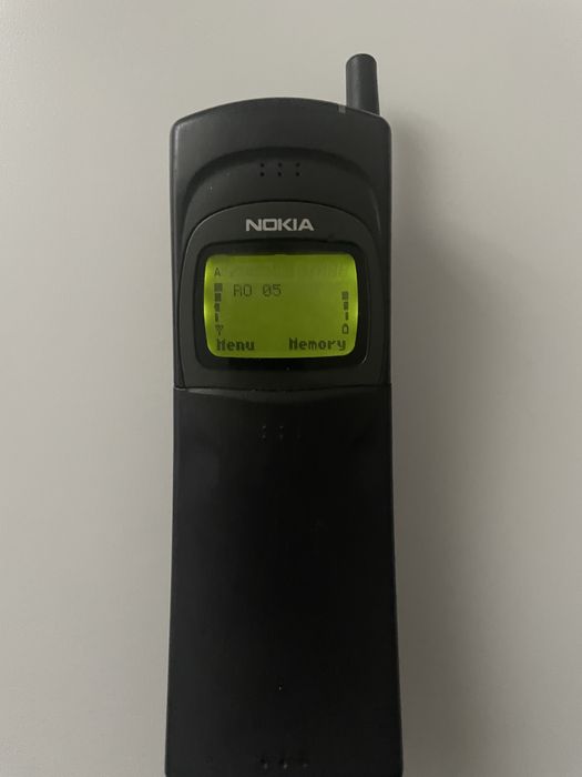 Nokia 8110 banana