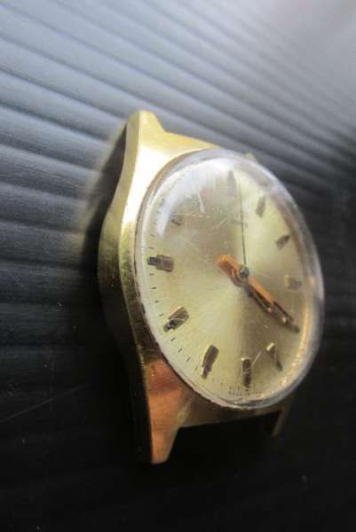 Руски ръчен часовник - poljot