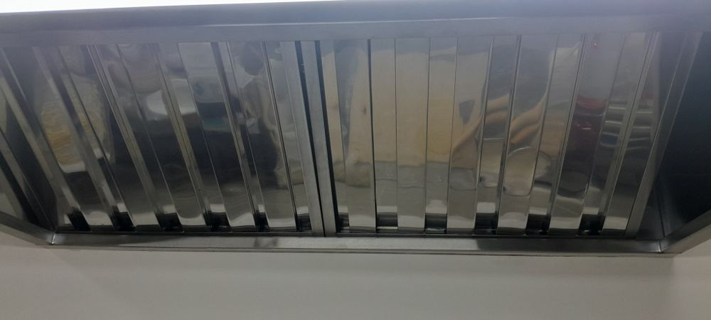 Вентиляция Вытяжные зонты