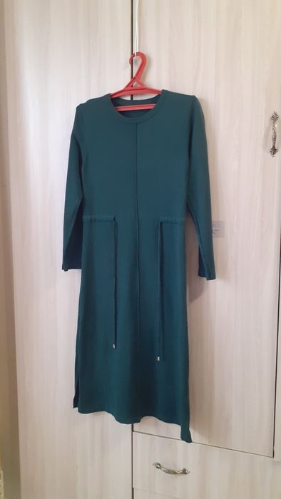 Продаются платье, разные виды