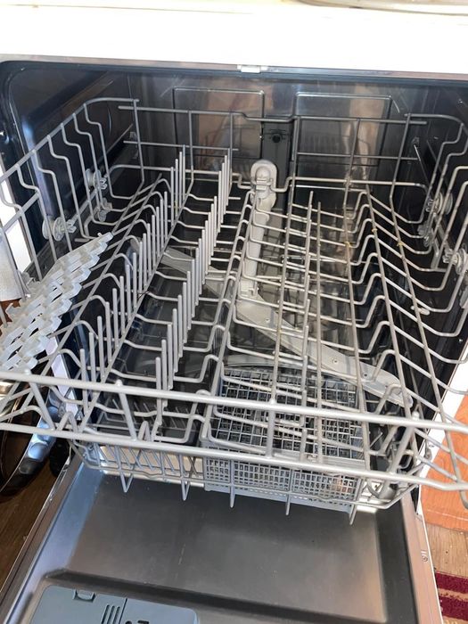 Продаётся посудомойка