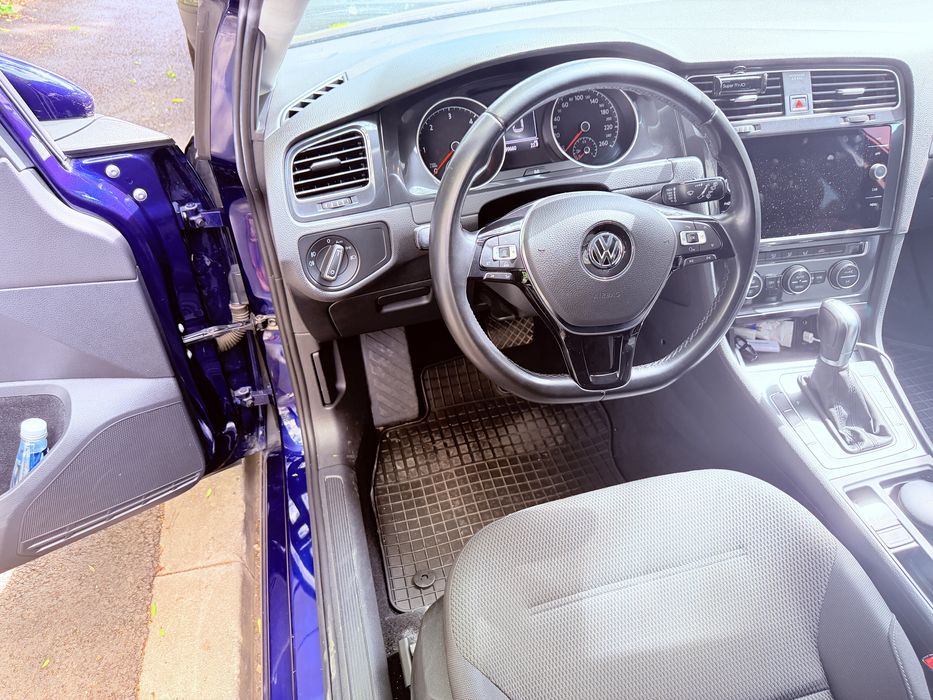 VOLKSWAGON GOLF7 good condition