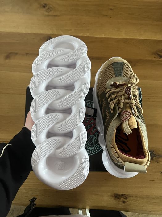 Versace Chain Reaction