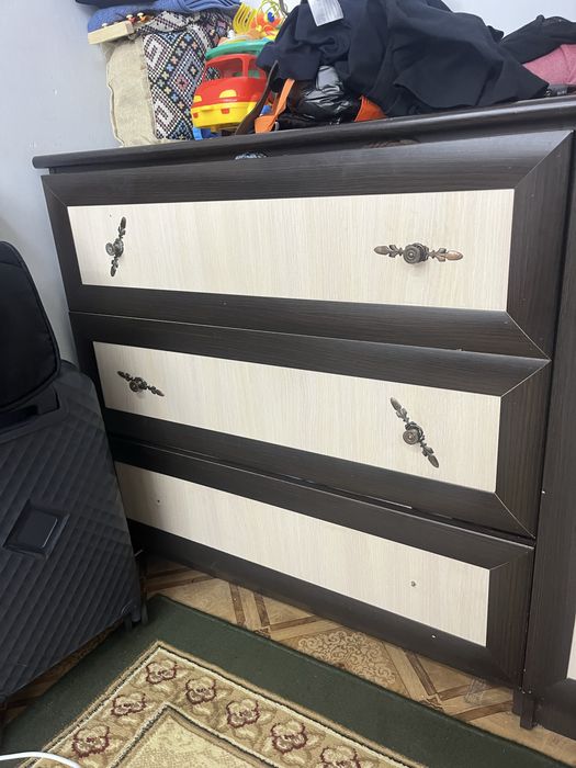 Спальный гарнитур