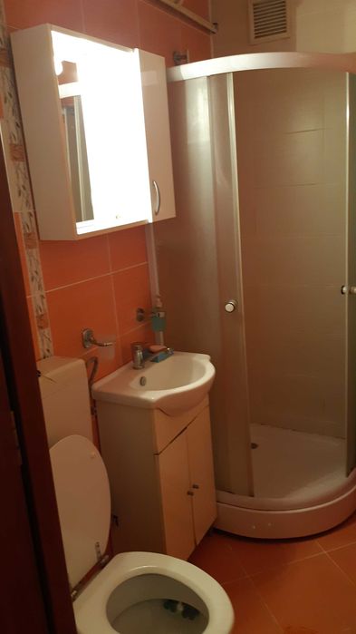 Apartament de închiriat