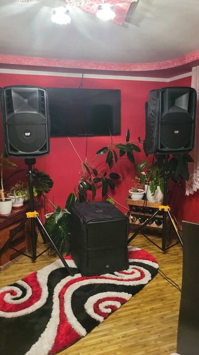 Rcf 712 mk2. Rcf 705As2