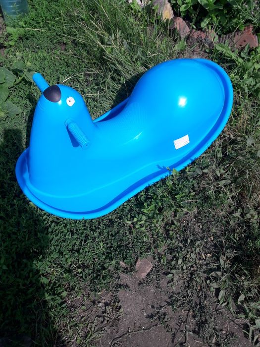 Детская  игрушка-качалка