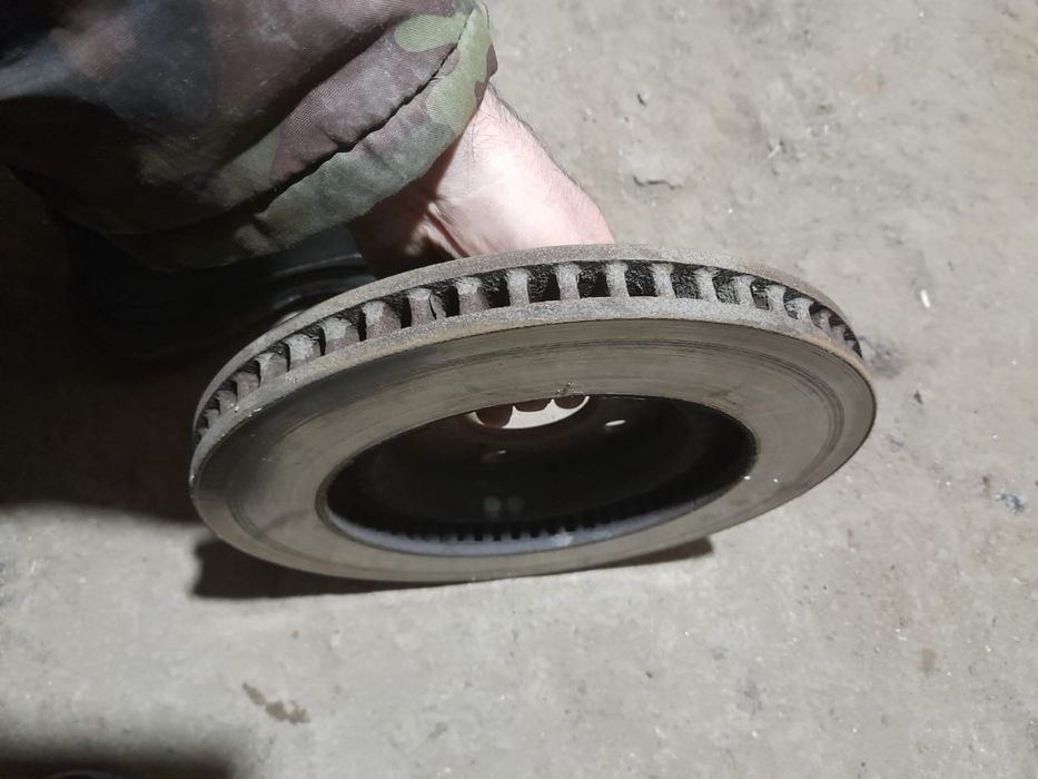 Продам тормозные диски