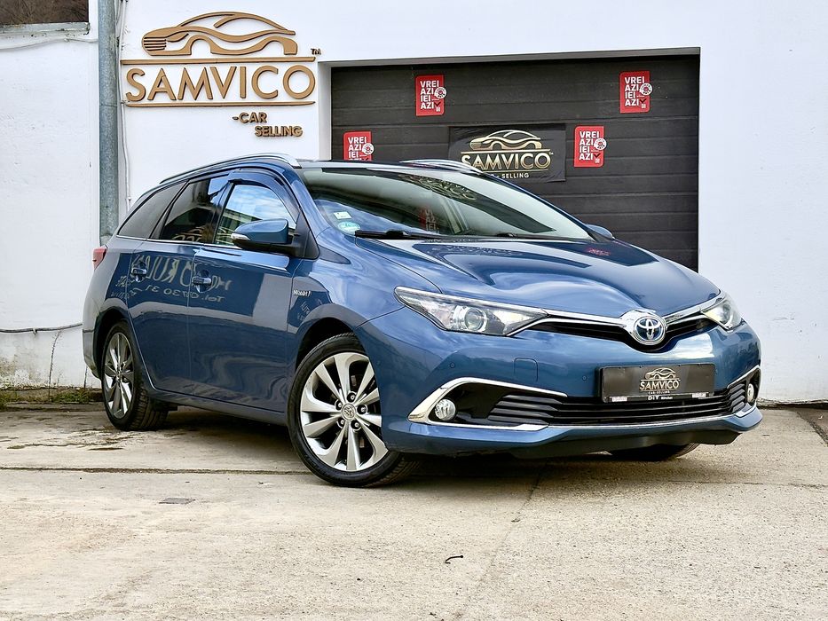Toyota auris executive hybrid | garantie | rate
