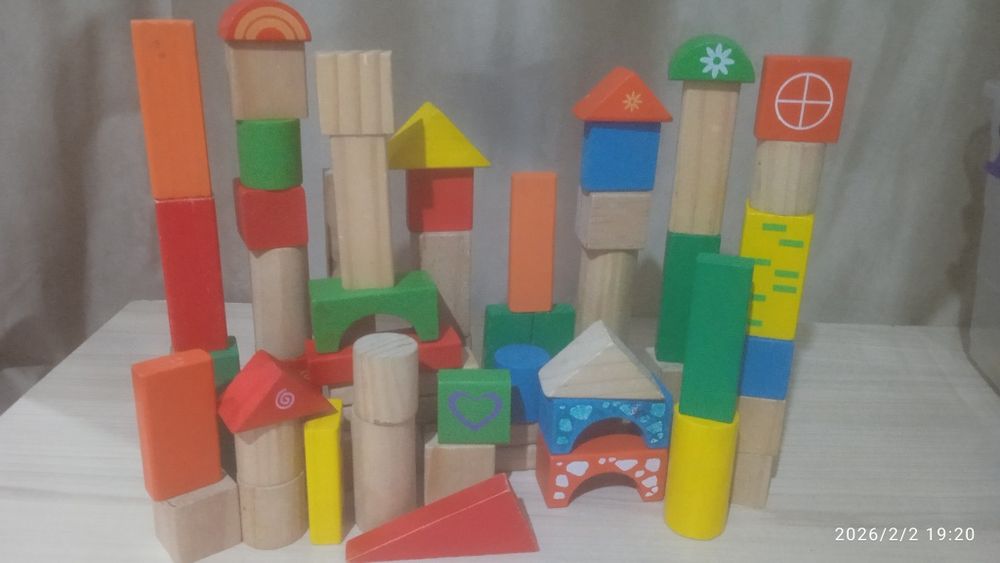 Продам 4 вида конструктора в одни руки