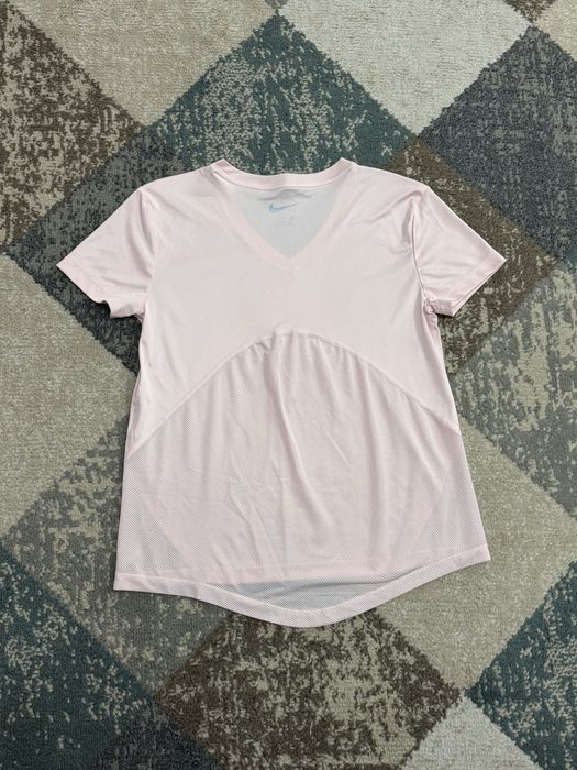 Дамска тениска Nike