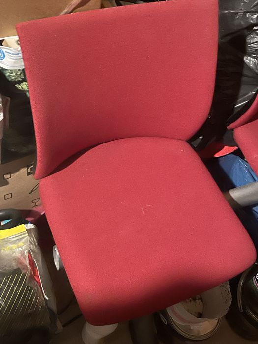 Bancheta business sala de asteptare culoare rosie