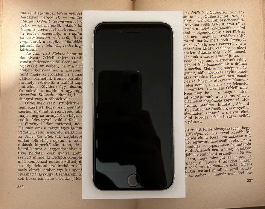 Iphone SE 2 (64GB, alb