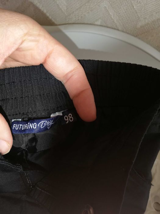 Продам брюки осенние на мальчика