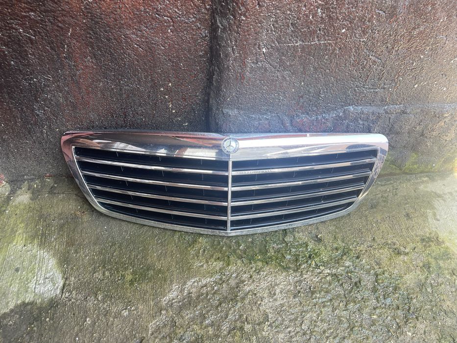Grila mercedes s class w221