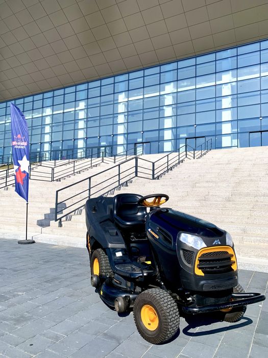 Tractoras de tuns iarba Husqvarna Mc Culloch V2 Twin