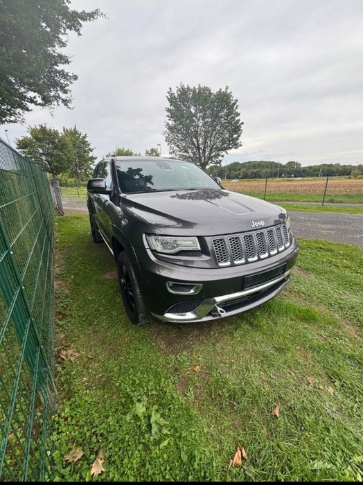 Jeep Grand Cherokee wk2 3.0 CRD Summit на части