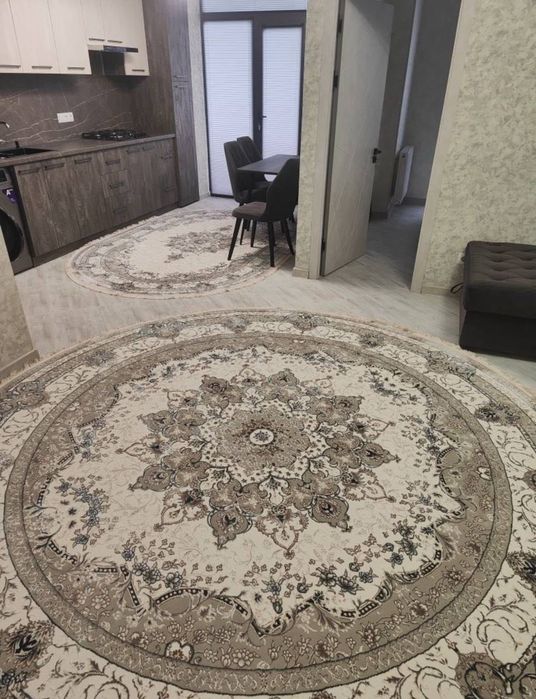 Xon Saroy Продается 2 комнатная квартира ремонт 8-роддом, Глинка