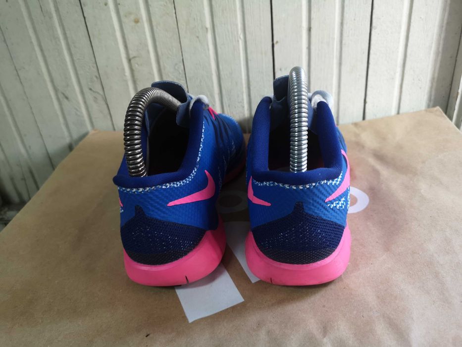 ''Nike Free 5.0 Hyper Cobalt''оригинални маратонки 37.5 номер