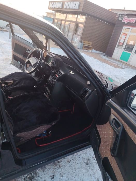 Продам легковой автомобиль