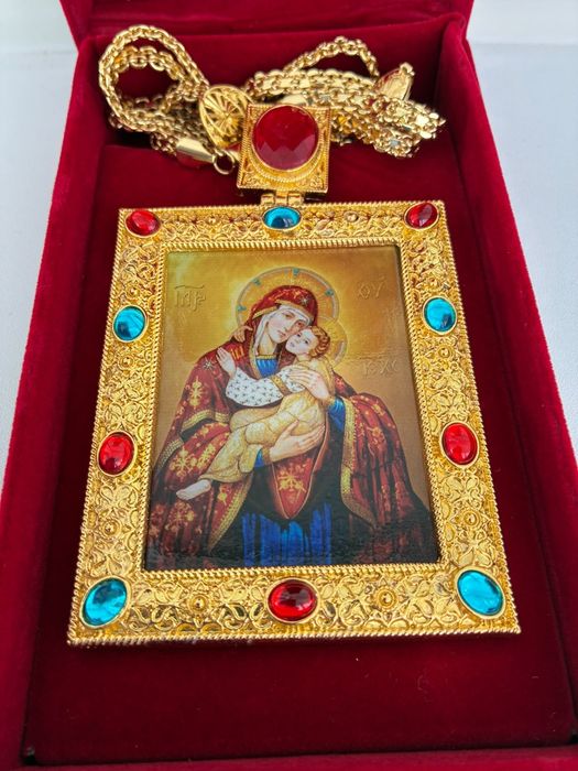 Engolpion cu icoana Maicii Domnului cu Pruncul pentru episcop