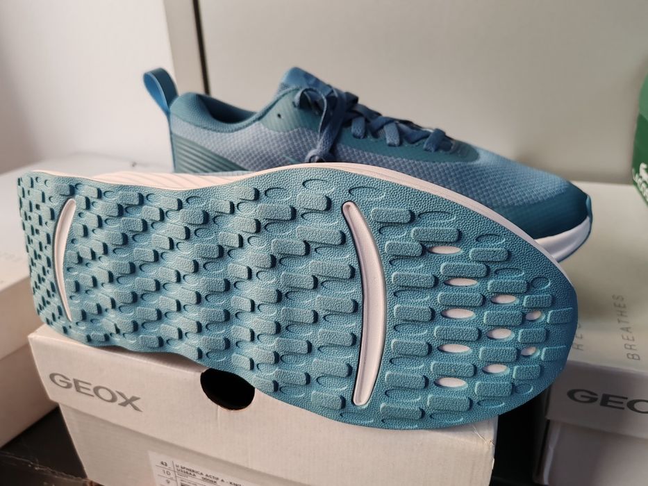 Vind Adidași Nike Jordan model nou