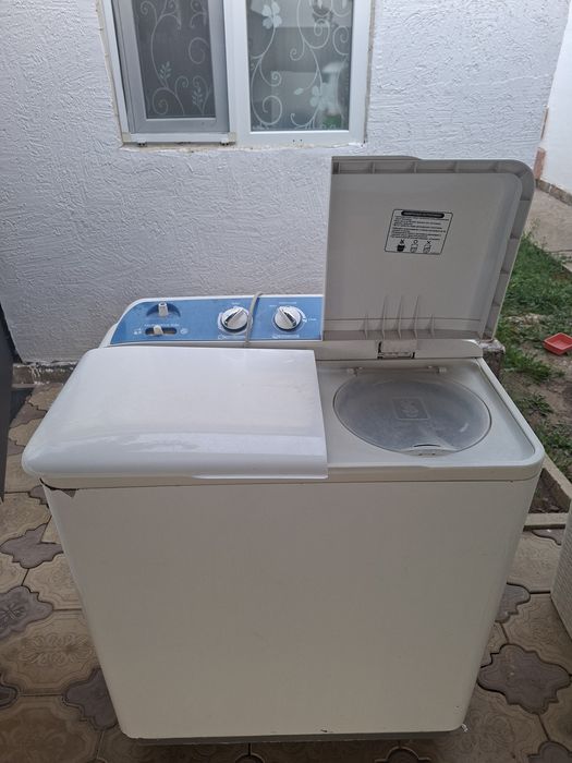 Продам стиральный машина lj