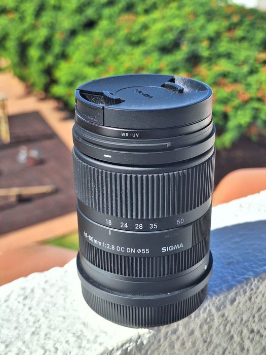 Obiectiv foto Sigma 18-50 F 2.8 L Mount ca nou filtru UV
