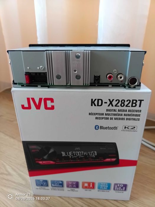 Блутуут рисиивър JVC