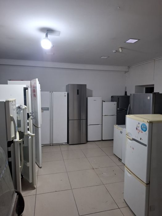 Продам холодильник с доставкой