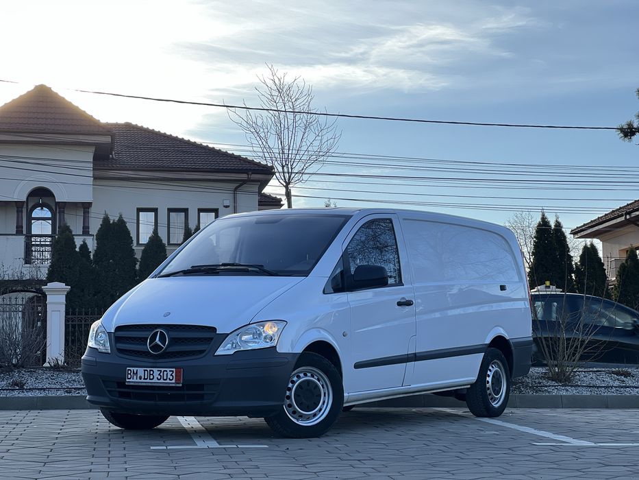 Mercedes Vito 3 locuri  2014