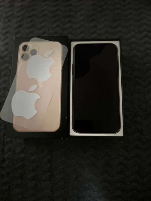 Продам айфон 11 про