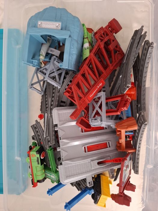 Set tren thomas and friends