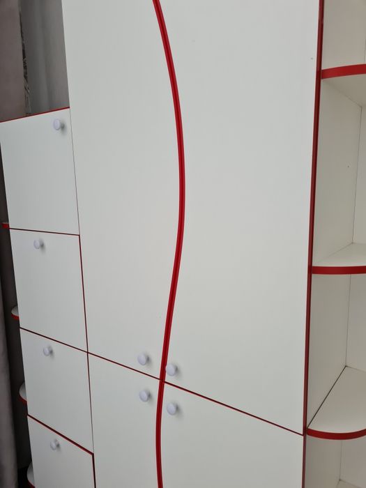 Продам детский шкаф