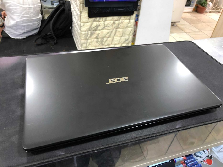 Ноутбук для работы и учёбы в отличном состоянии Acer Aspire 3