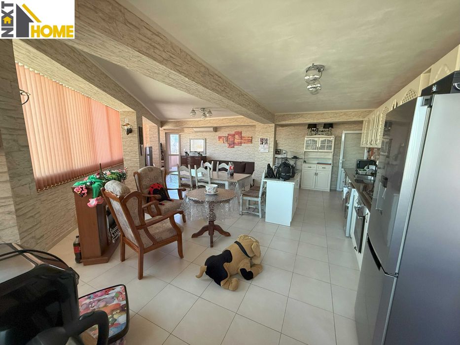 Продава се Тристаен апартамент в Асеновград - 115 кв.м за 1131 €/кв.м - Снимка #3