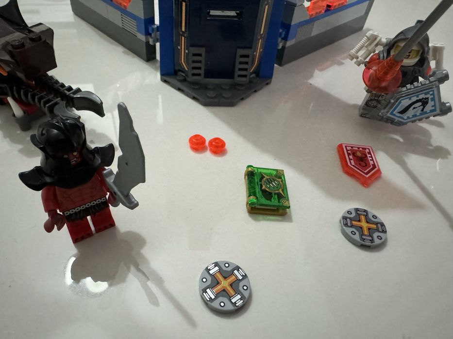 Lego Nexo Knights 70324 Merlok's Library 2.0