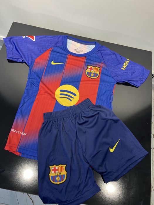 Детски спортен екип Lamine Yamal FCB