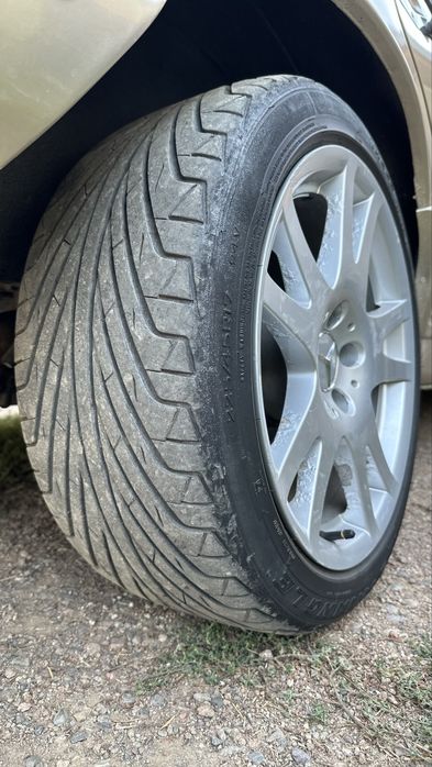 Продам резину летняя 225/45/R17