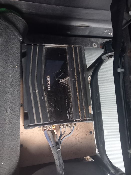 Калонка кенвод 718 усилитель 2 каналов и монитор сотилади дамас учун