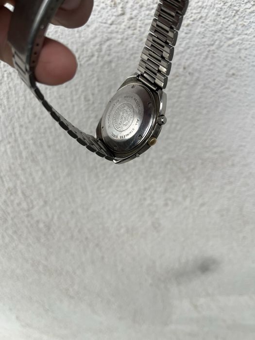 Ретро часовник Orient