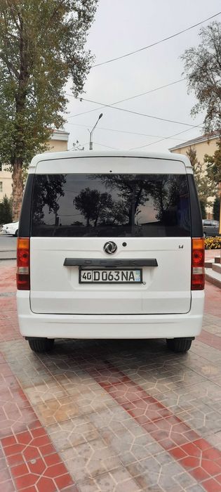 DONG FENG pannel van 2014