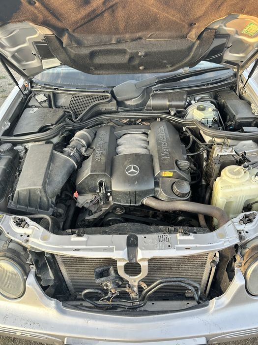 Продам Мерседес 210