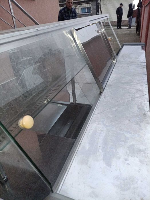 Хладилна витрина ползвана само 7 месеца