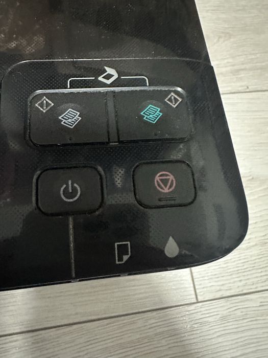 Продам цветной принтер Epson L200