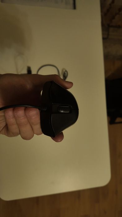 Игровая мышка Deathadder essential