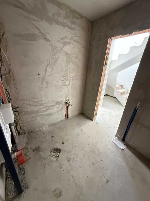 Тристаен апартамент за продажба Кръстова вада